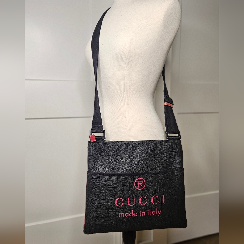 Authentic Gucci Canvas Leather Monogram Crossbody Bag Satchel Unisex